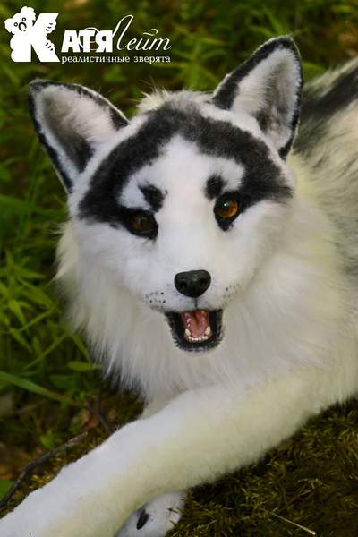 Marble Fox Sabit By Katia Leyt - Bear Pile