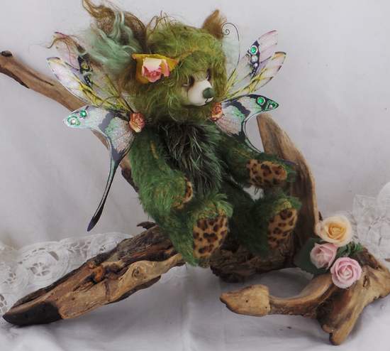 fern fairy statue